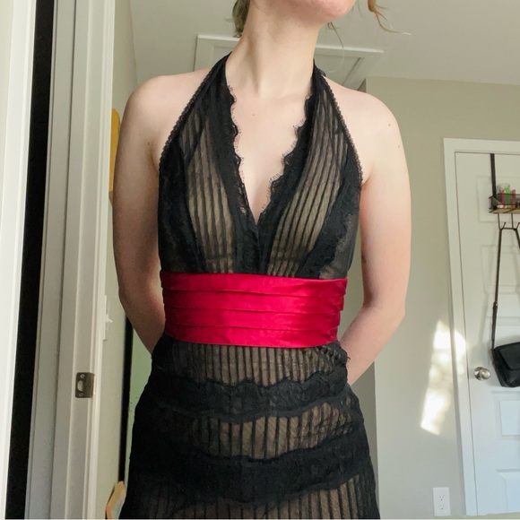 NWT BCBG Floor length red and black tulle gown size 2 - Picture 2 of 13